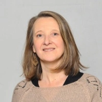 photo-profil-lydiane-saint-jalme photo de profil de Lydiane Saint Jalme psychogénéalogiste